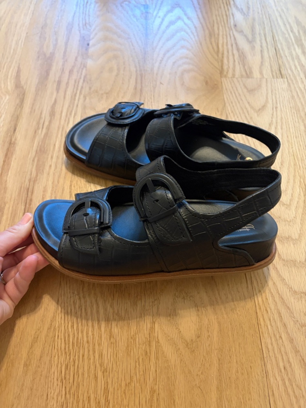 Söfft Black Adalia Buckle Slingback Sandals - Picture 3 of 4